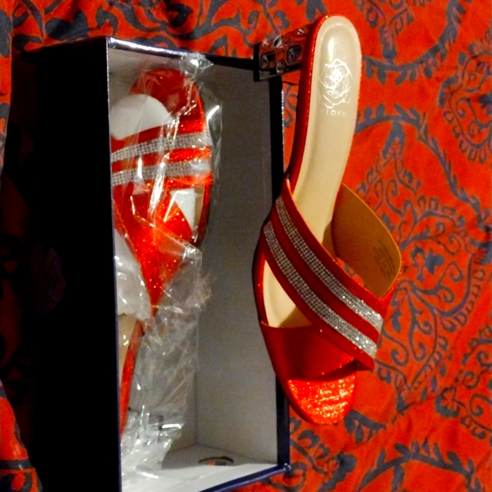 Heels red and silver